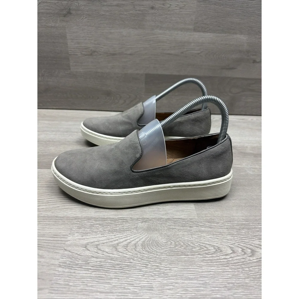 Söfft Somers Slip-On‎ Sneakers Women's Size 7M Gray Leather SF0021408 Very Nice